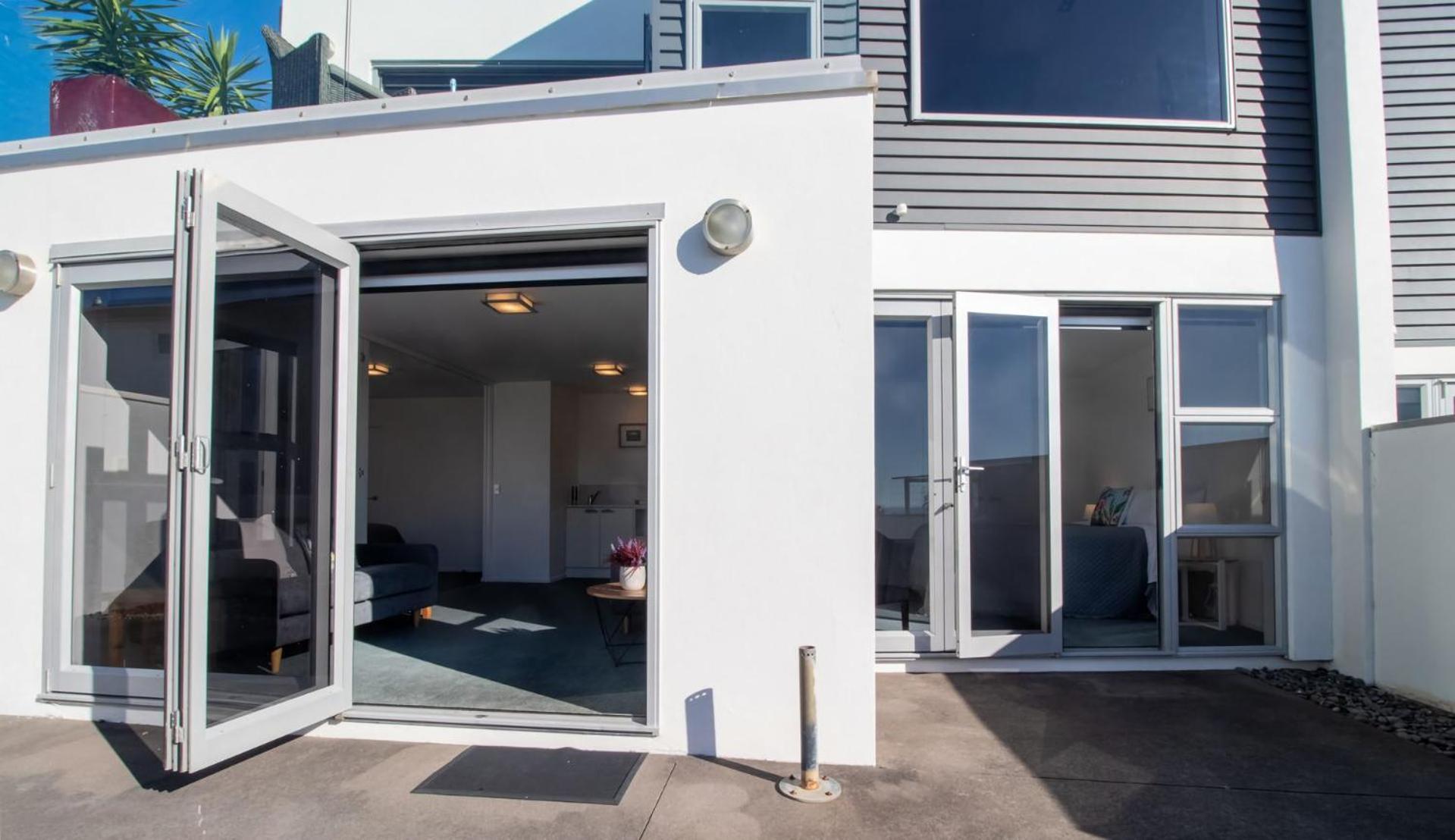 Hobson Hot Spot - Enjoy Stunning Sea Views Ню Плимут Екстериор снимка